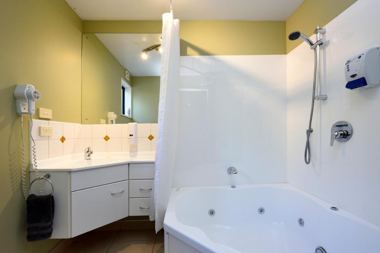Gladstone Motel Richmond Bagian luar foto