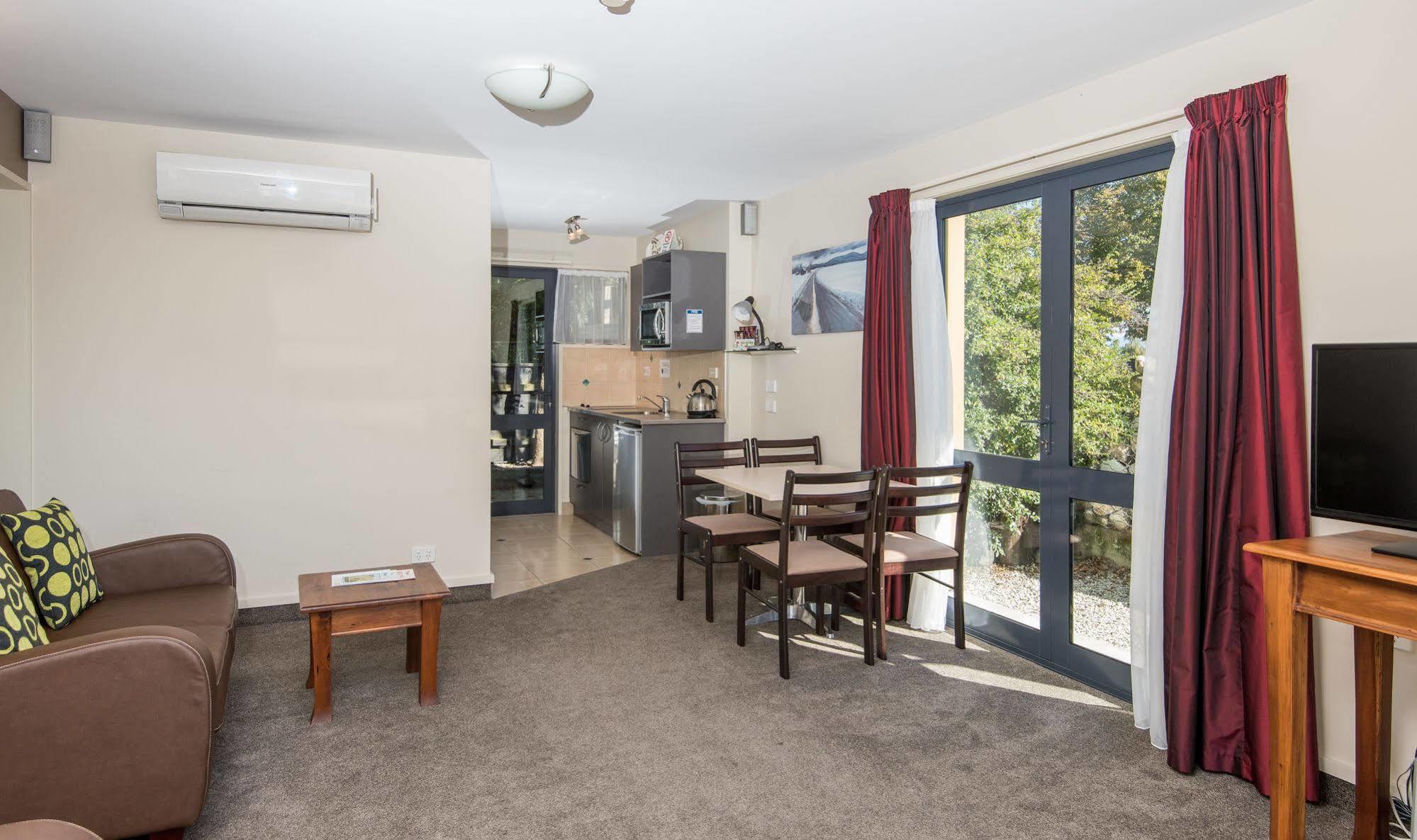 Gladstone Motel Richmond Bagian luar foto